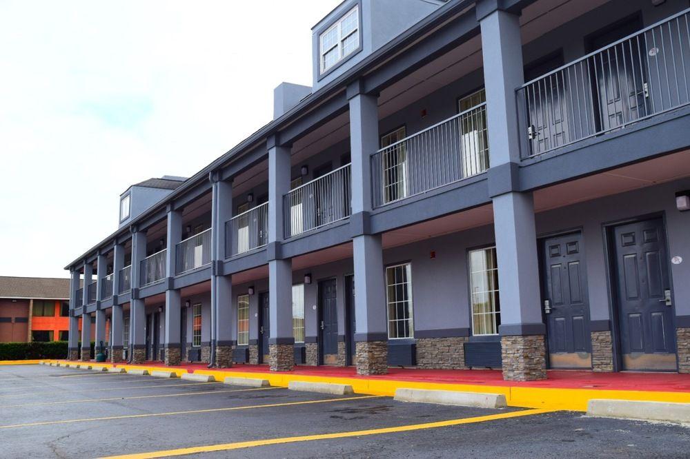 Baymont By Wyndham Warner Robins Μοτέλ Εξωτερικό φωτογραφία