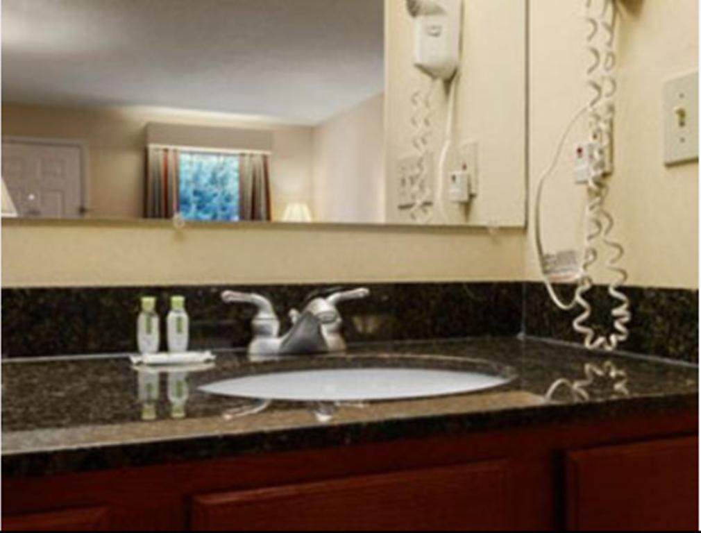 Baymont By Wyndham Warner Robins Μοτέλ Δωμάτιο φωτογραφία