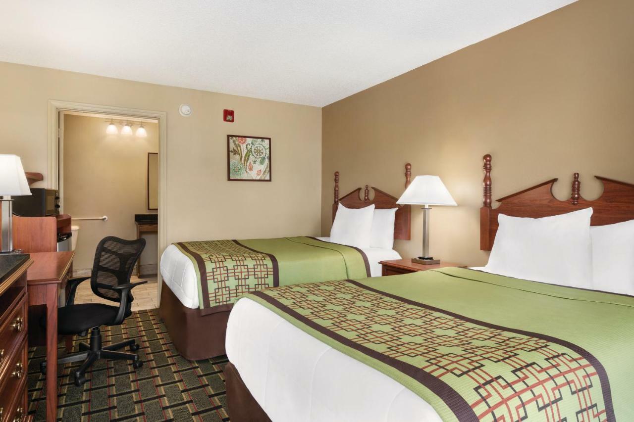 Baymont By Wyndham Warner Robins Μοτέλ Εξωτερικό φωτογραφία